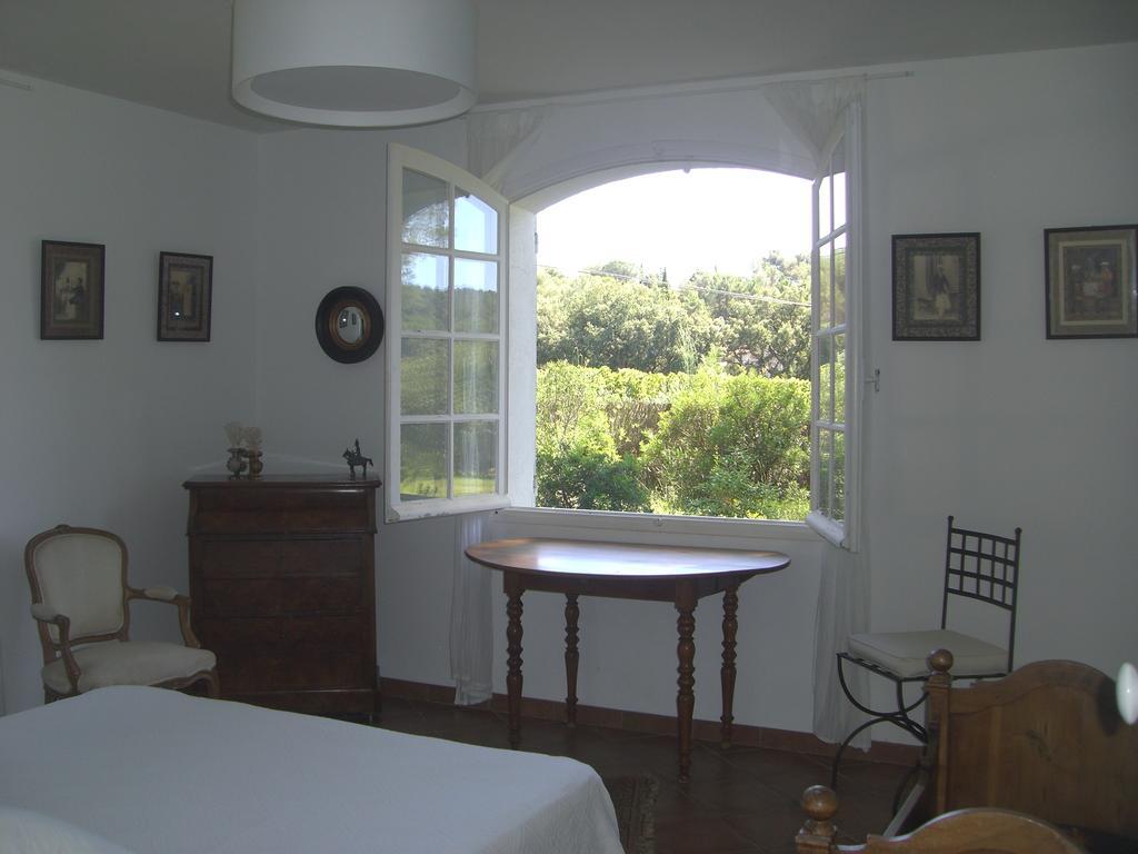 Le Mas De Notre-Dame Bed & Breakfast La Londe-les-Maures ห้อง รูปภาพ